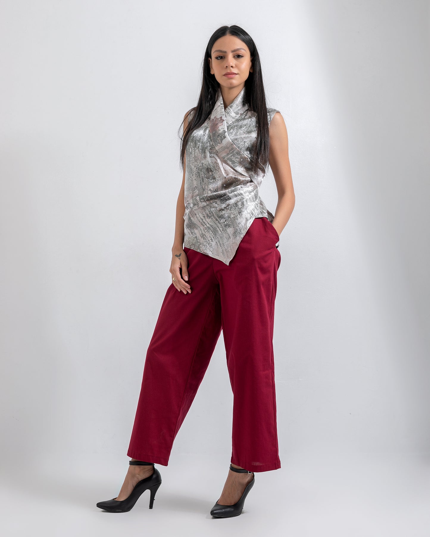 Luminous wrapped vest