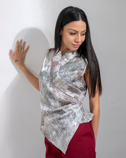 Luminous wrapped vest