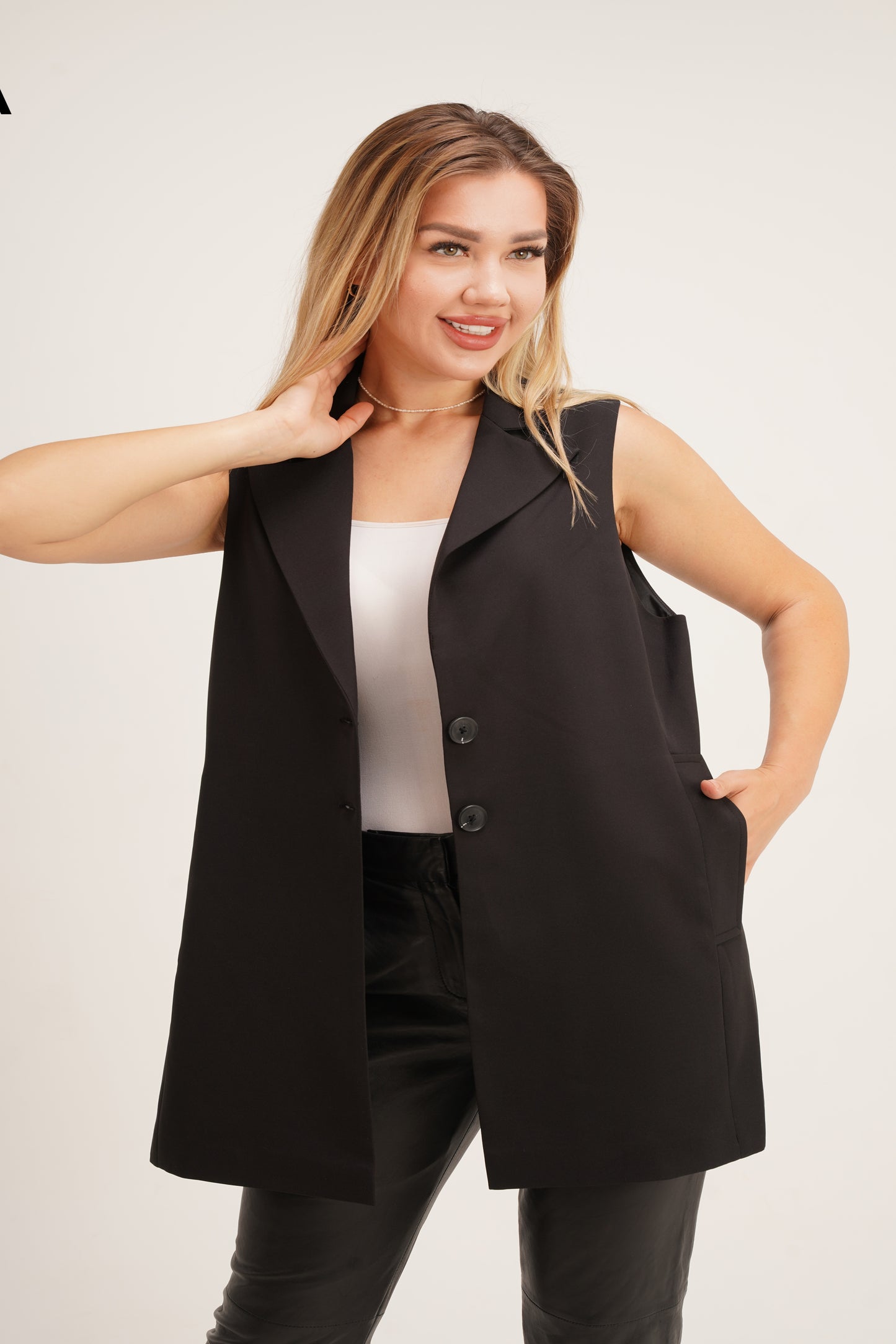 Black Elegance Sleeveless Blazer