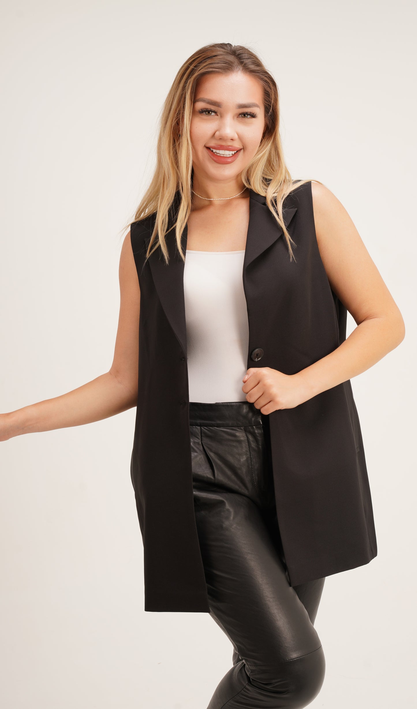 Black Elegance Sleeveless Blazer