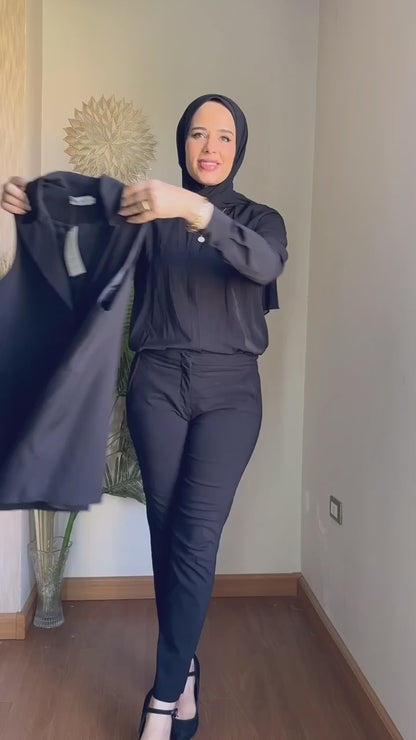 Black Elegance Sleeveless Blazer